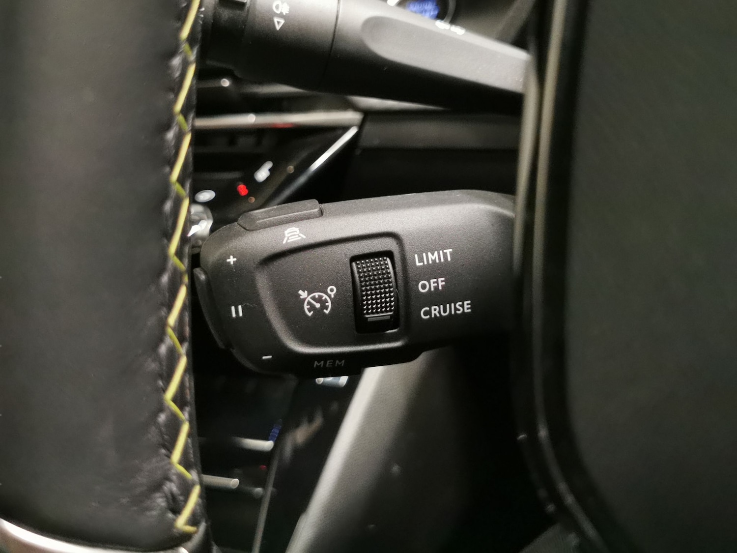 Used Peugeot 208 2022 for sale - 77248506: Photo 21