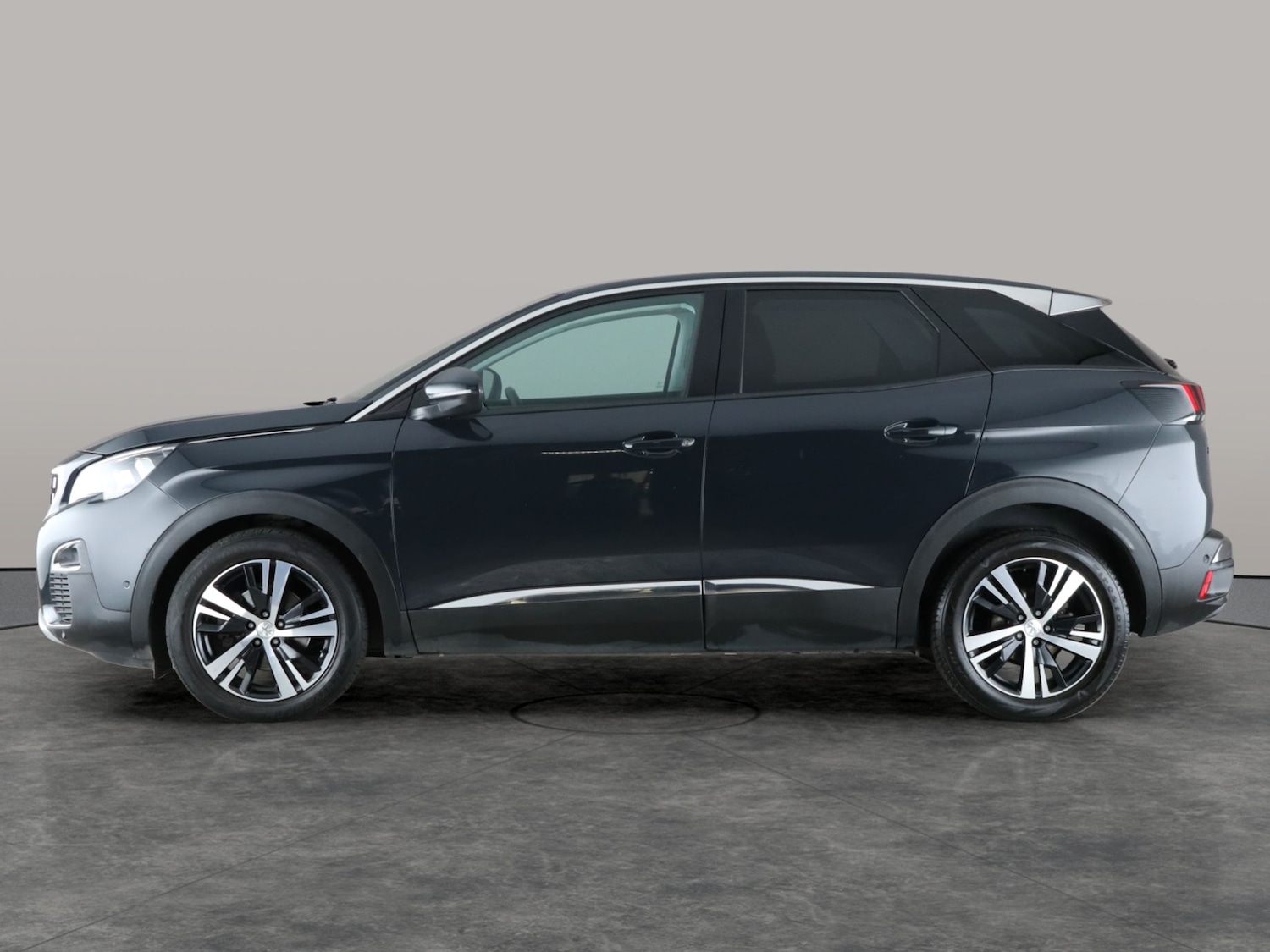 Used Peugeot 3008 2018 for sale - 76540342: Photo 13