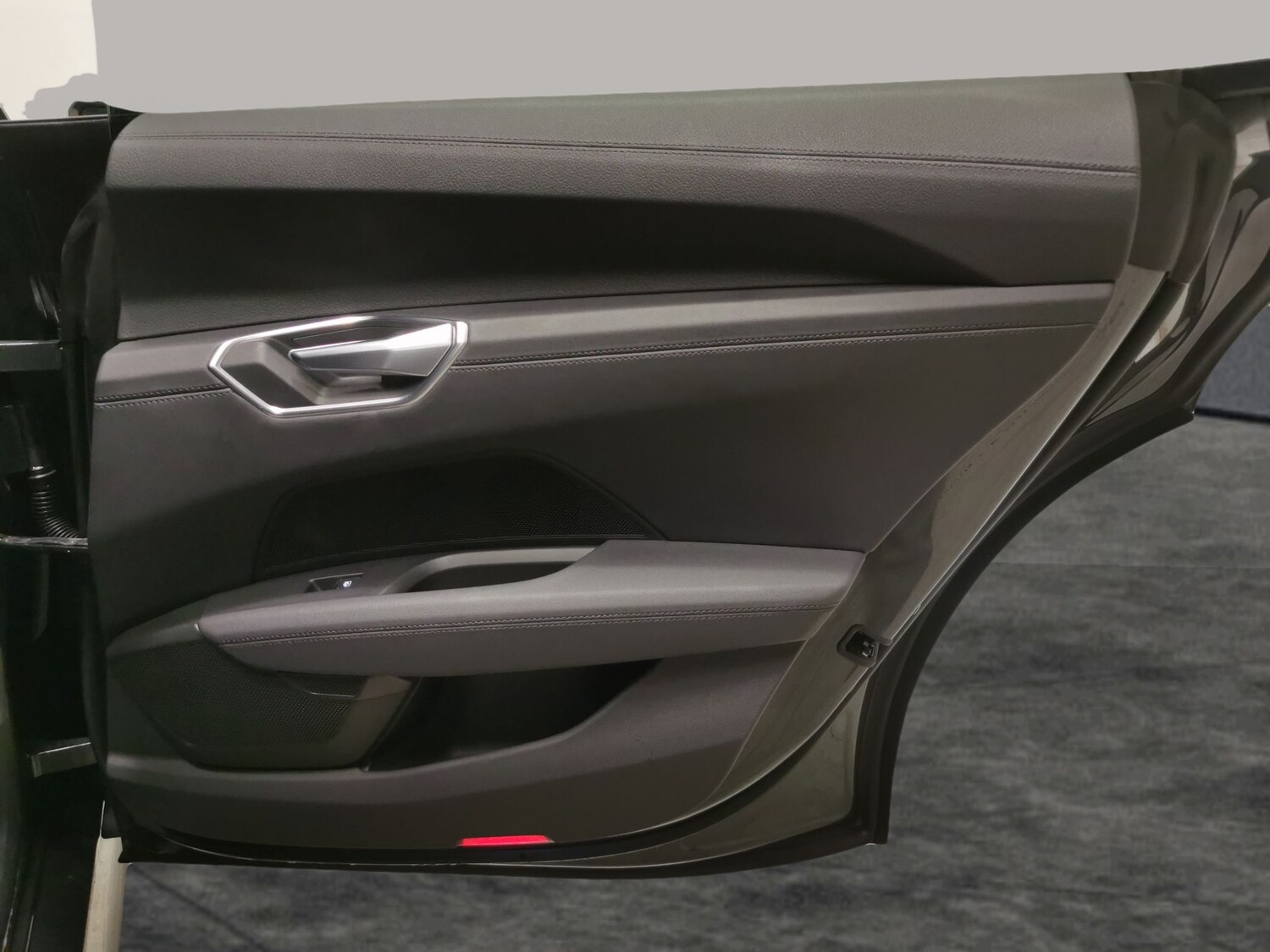 Used Audi e-tron GT 2022 for sale - 77208051: Photo 27