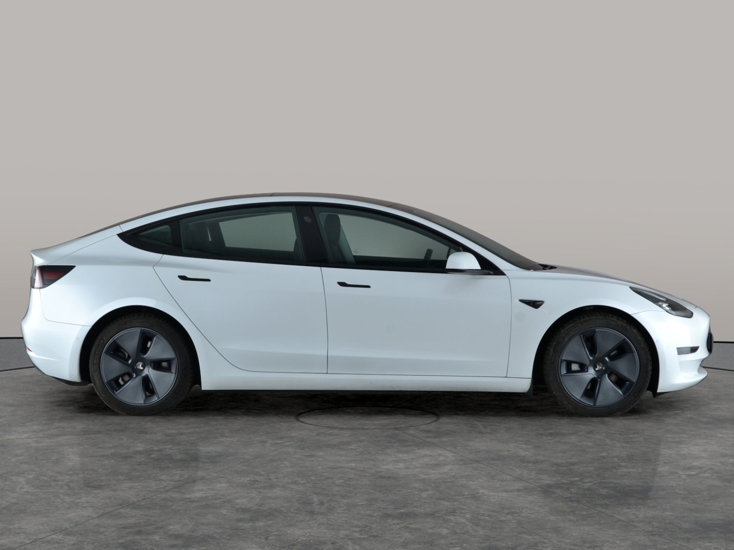 Used Tesla Model 3 2021 for sale - 77019994: Photo 10