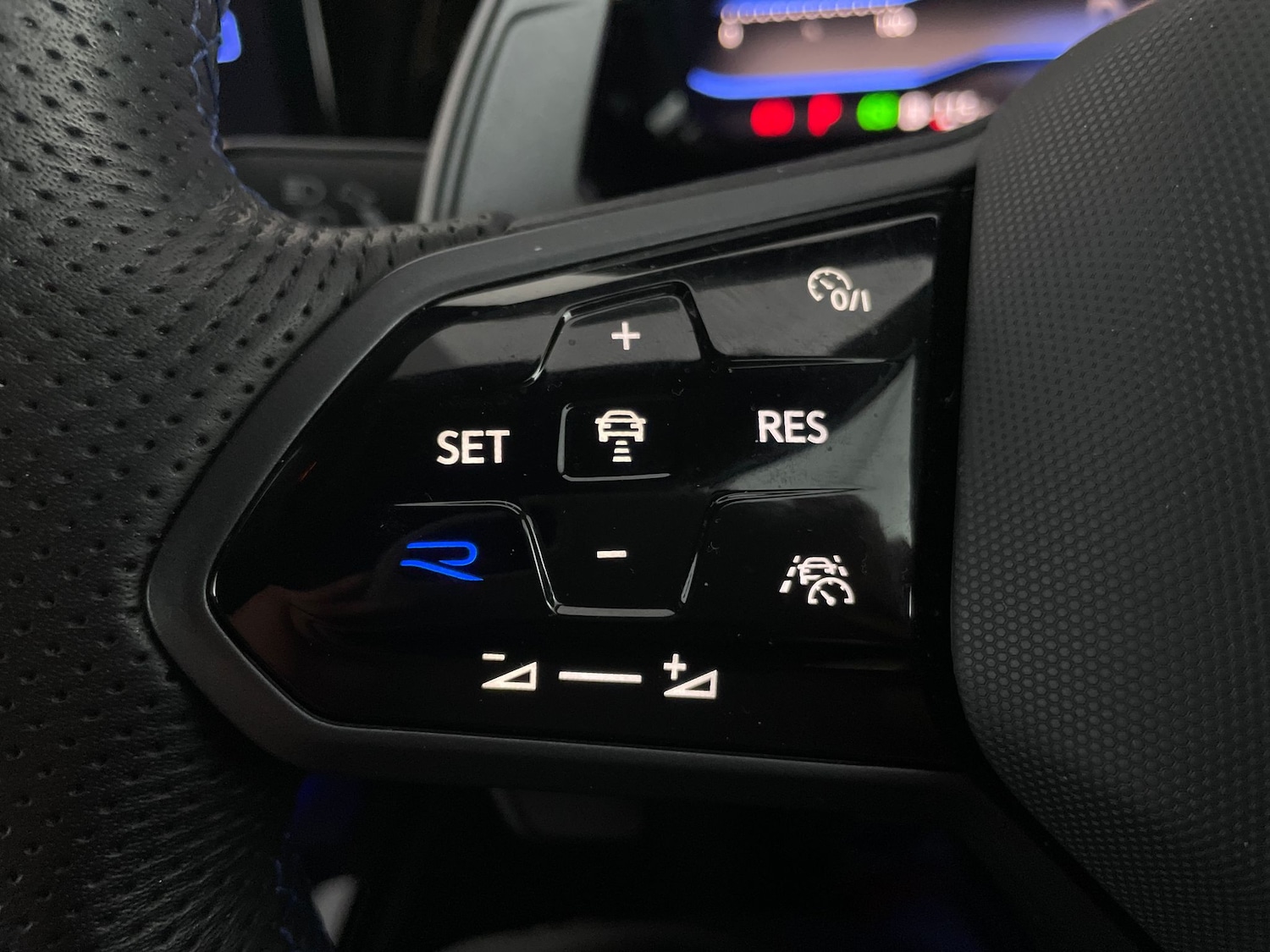 Used Volkswagen Golf 2024 for sale - 76978273: Photo 23