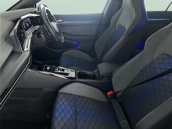 Used Volkswagen Golf 2024 for sale - 76978273: Photo