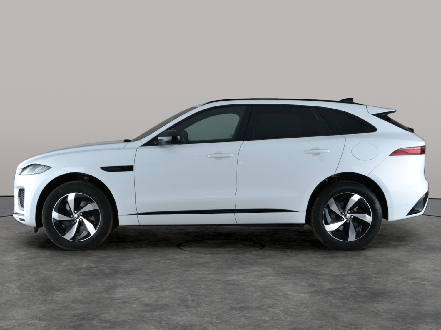 Used Jaguar F-Pace 2024 for sale - 78178161: Photo 14