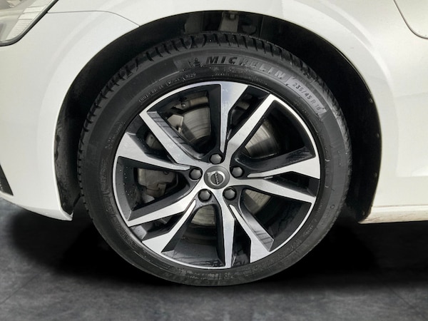 Used Volvo V60 2021 for sale - 76262289: Photo 27