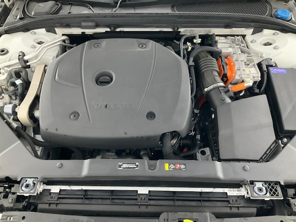 Used Volvo V60 2021 for sale - 76262289: Photo 41