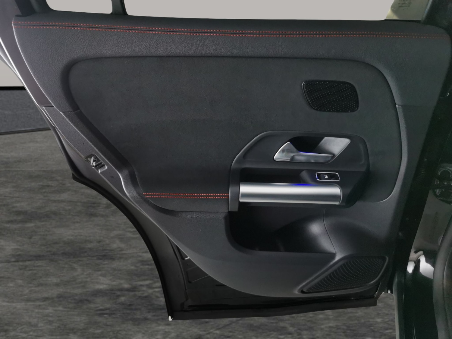 Used Mercedes-Benz EQA 2023 for sale - 76575618: Photo 32