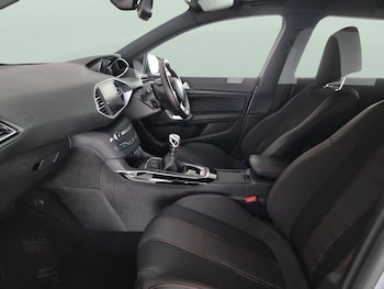 Used Peugeot 308 2019 for sale - 76477664: Photo