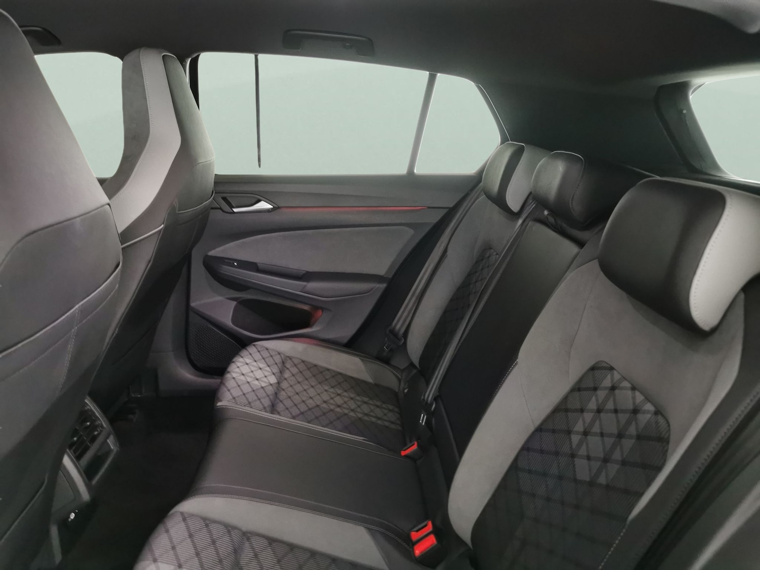 Used Volkswagen Golf 2023 for sale - 77619604: Photo 24