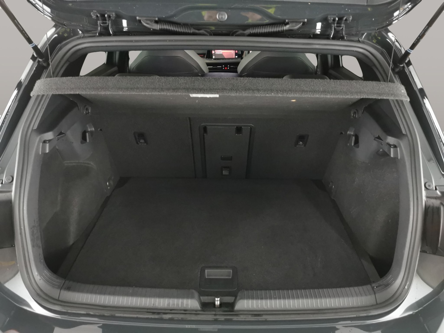 Used Volkswagen Golf 2023 for sale - 77619604: Photo 31