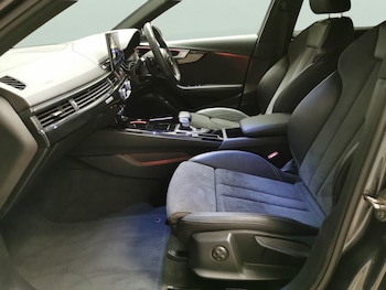 Used Audi A4 2021 for sale - 79408730: Photo
