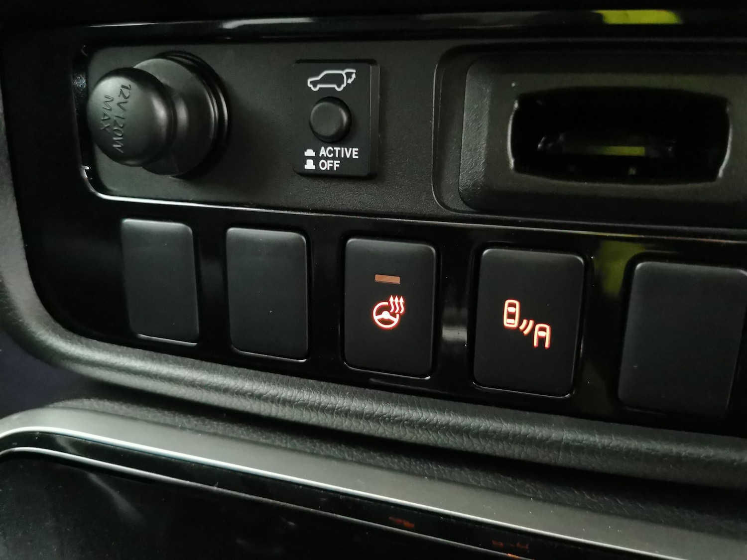 Used Mitsubishi Outlander 2018 for sale - 78061712: Photo 23