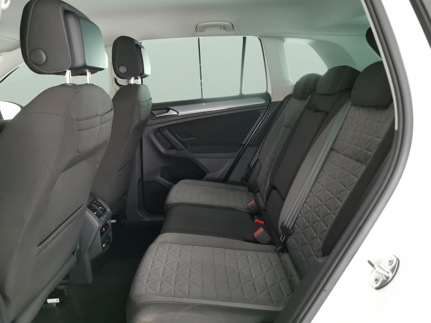 Used Volkswagen Tiguan 2022 for sale - 77240537: Photo 23