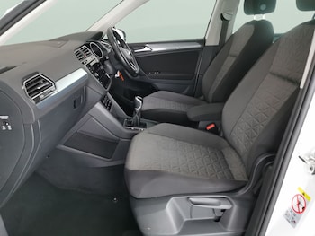 Used Volkswagen Tiguan 2022 for sale - 77240537: Photo