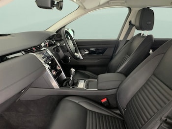 Used Land Rover Discovery Sport 2020 for sale - 75851239: Photo