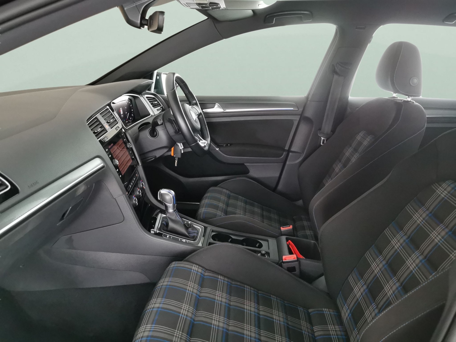 Used Volkswagen Golf for sale - 76736259: Photo 4