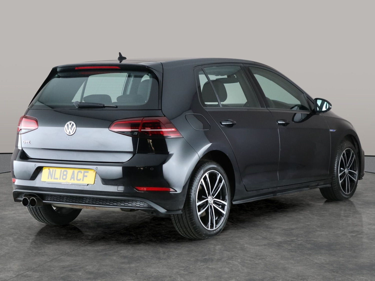 Used Volkswagen Golf for sale - 76736259: Photo 8