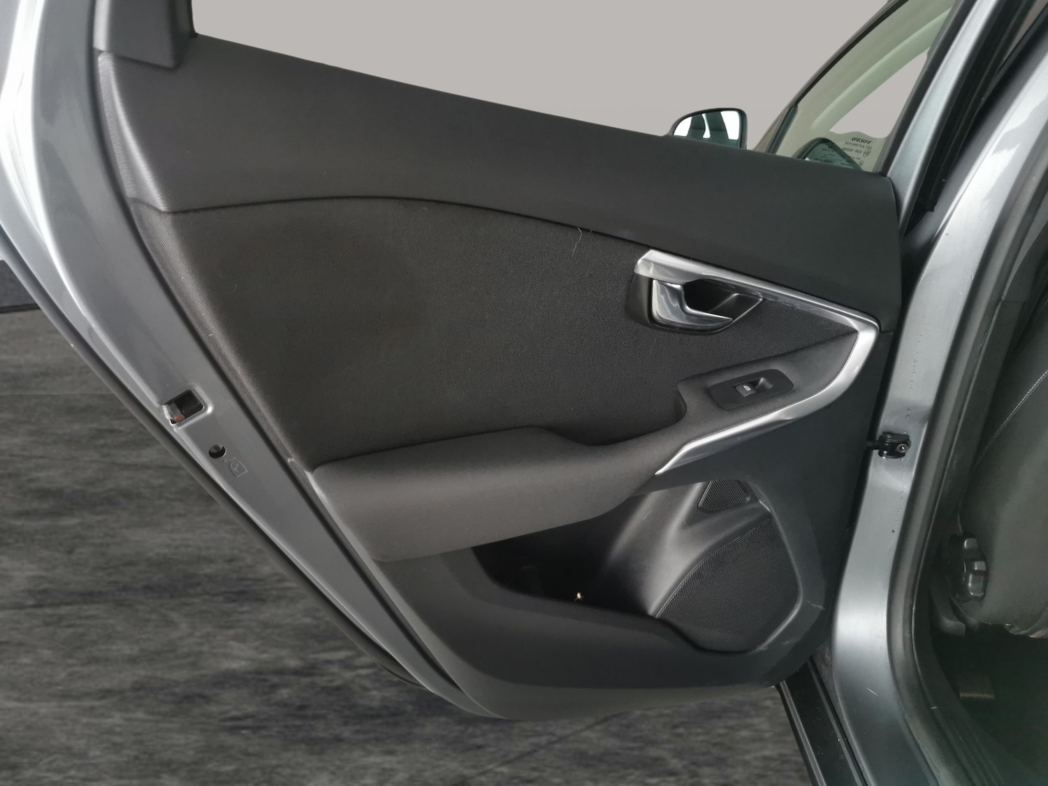 Used Volvo V40 2018 for sale - 76717794: Photo 20