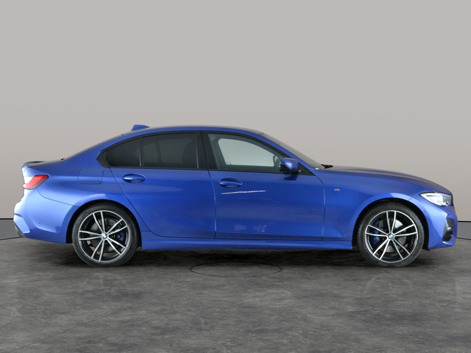 Used BMW 3 Series 2019 for sale - 76984479: Photo 10