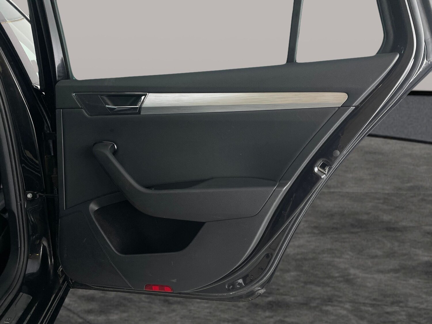 Used Skoda Superb 2023 for sale - 77708493: Photo 31