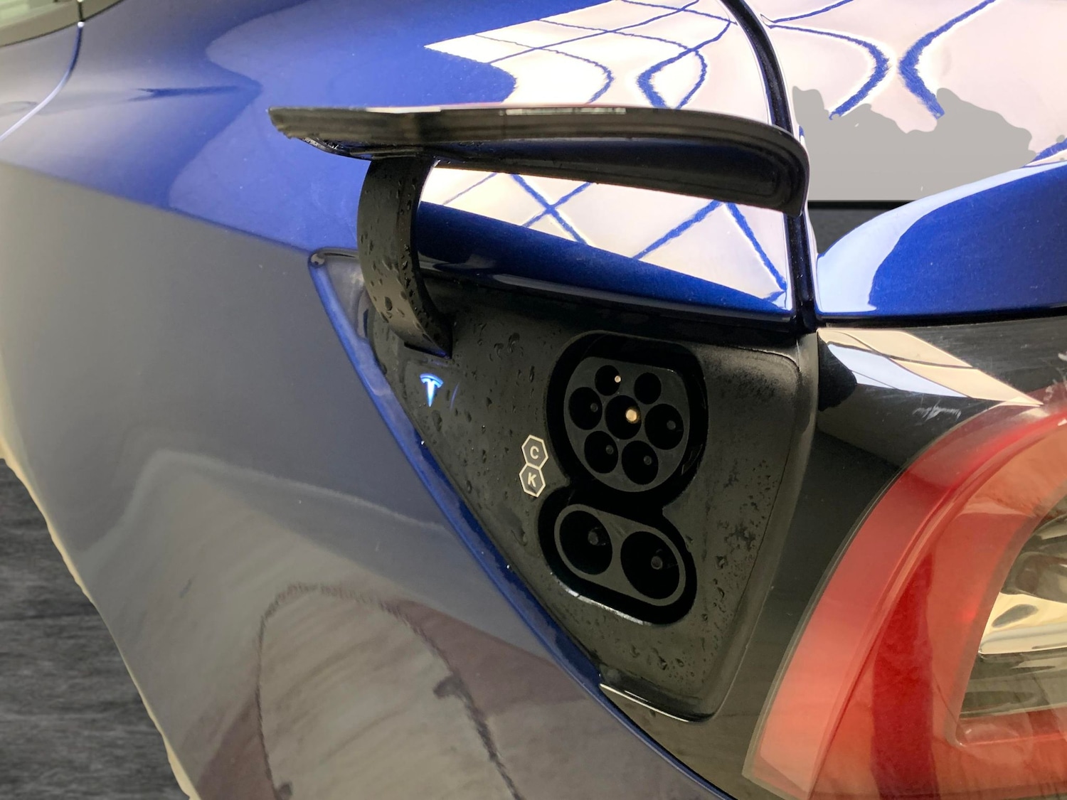 Used Tesla Model 3 2021 for sale - 76696800: Photo 31