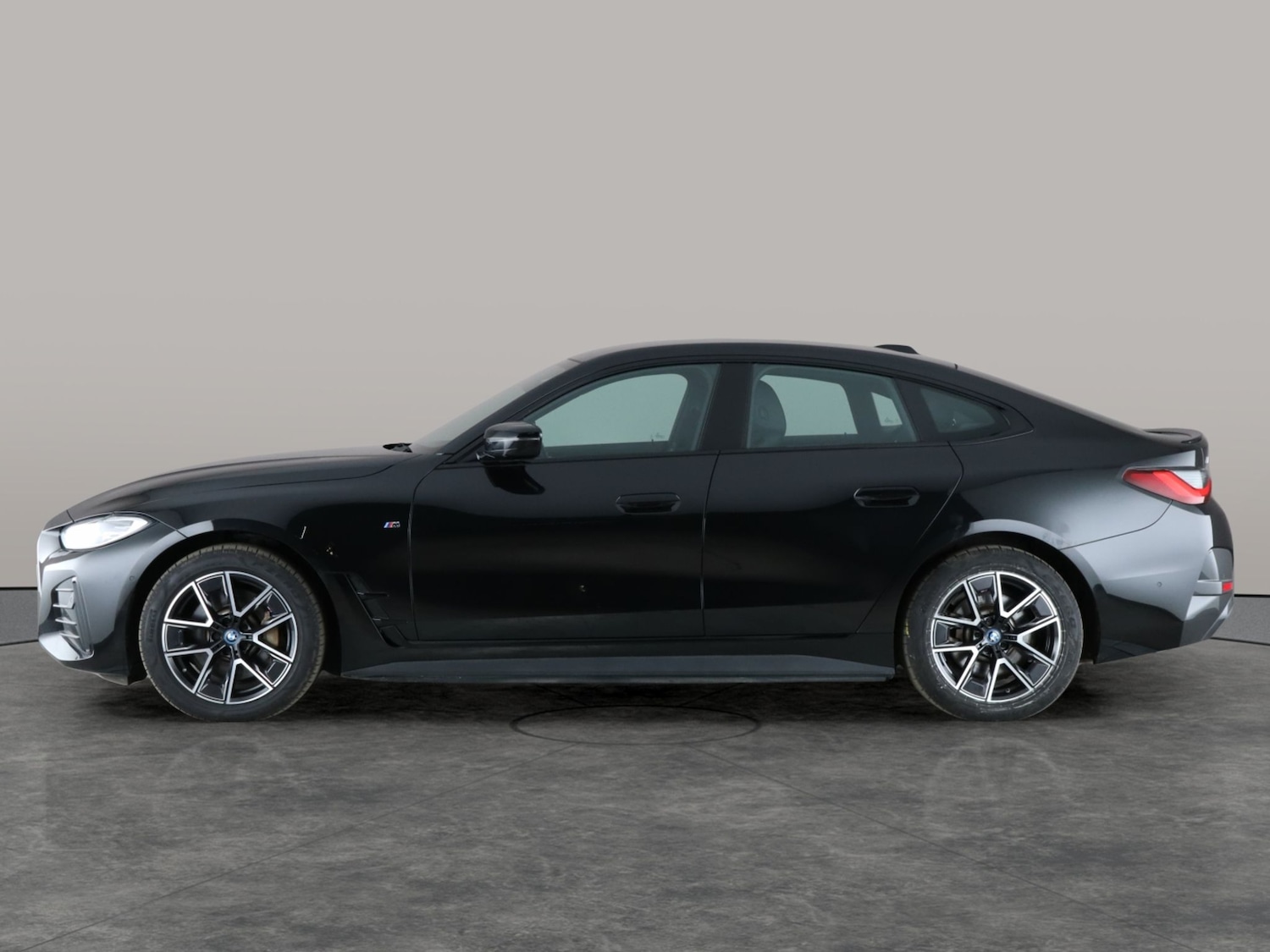 Used BMW i4 2022 for sale - 76403053: Photo 19