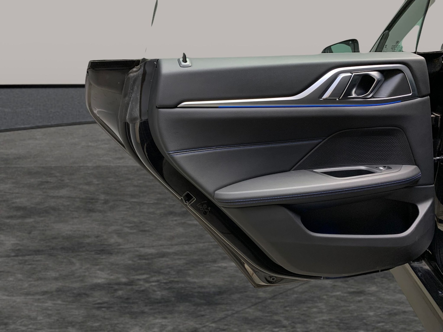 Used BMW i4 2022 for sale - 76403053: Photo 41