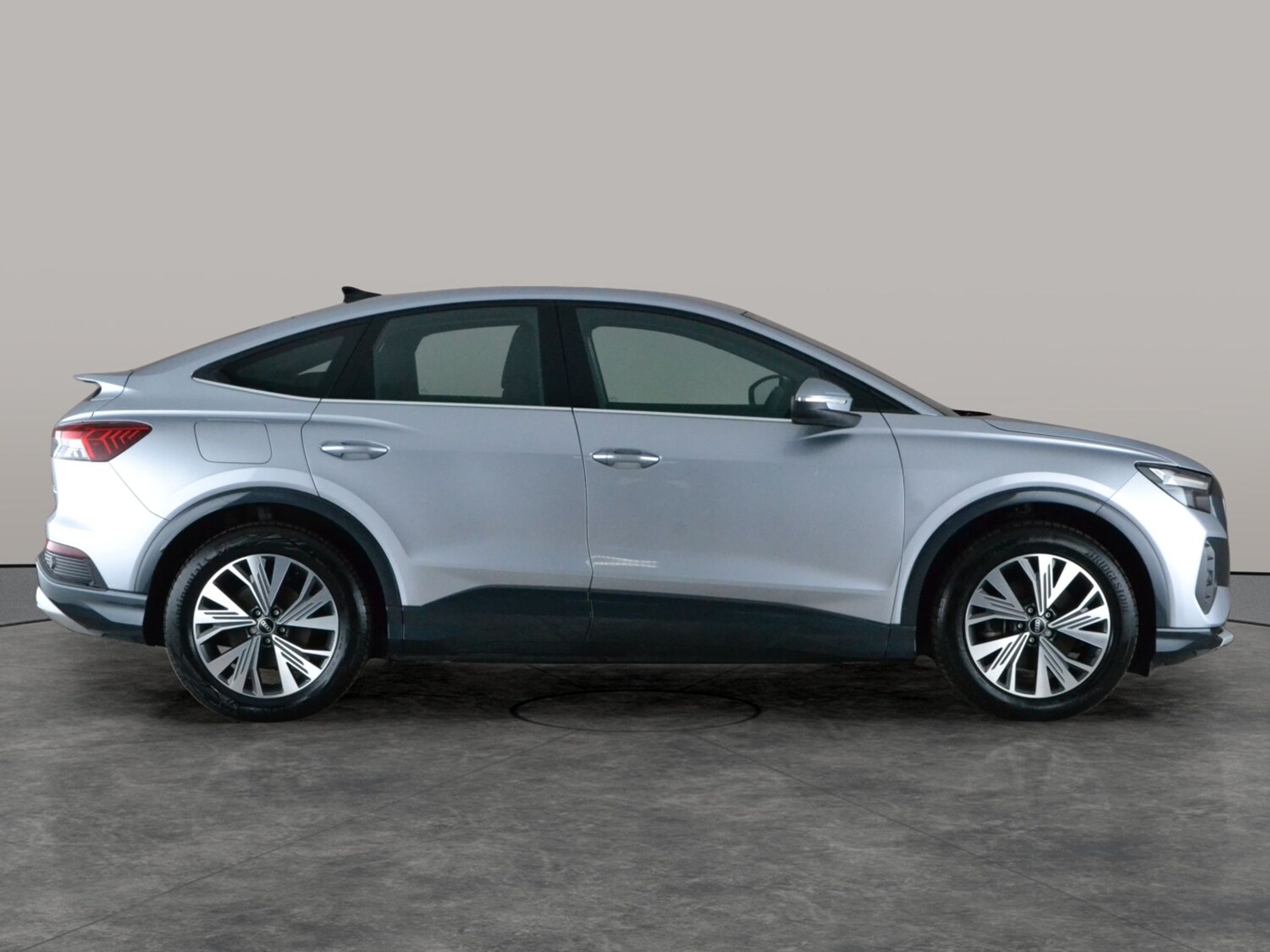 Used Audi Q4 e-tron for sale - 77569848: Photo 9