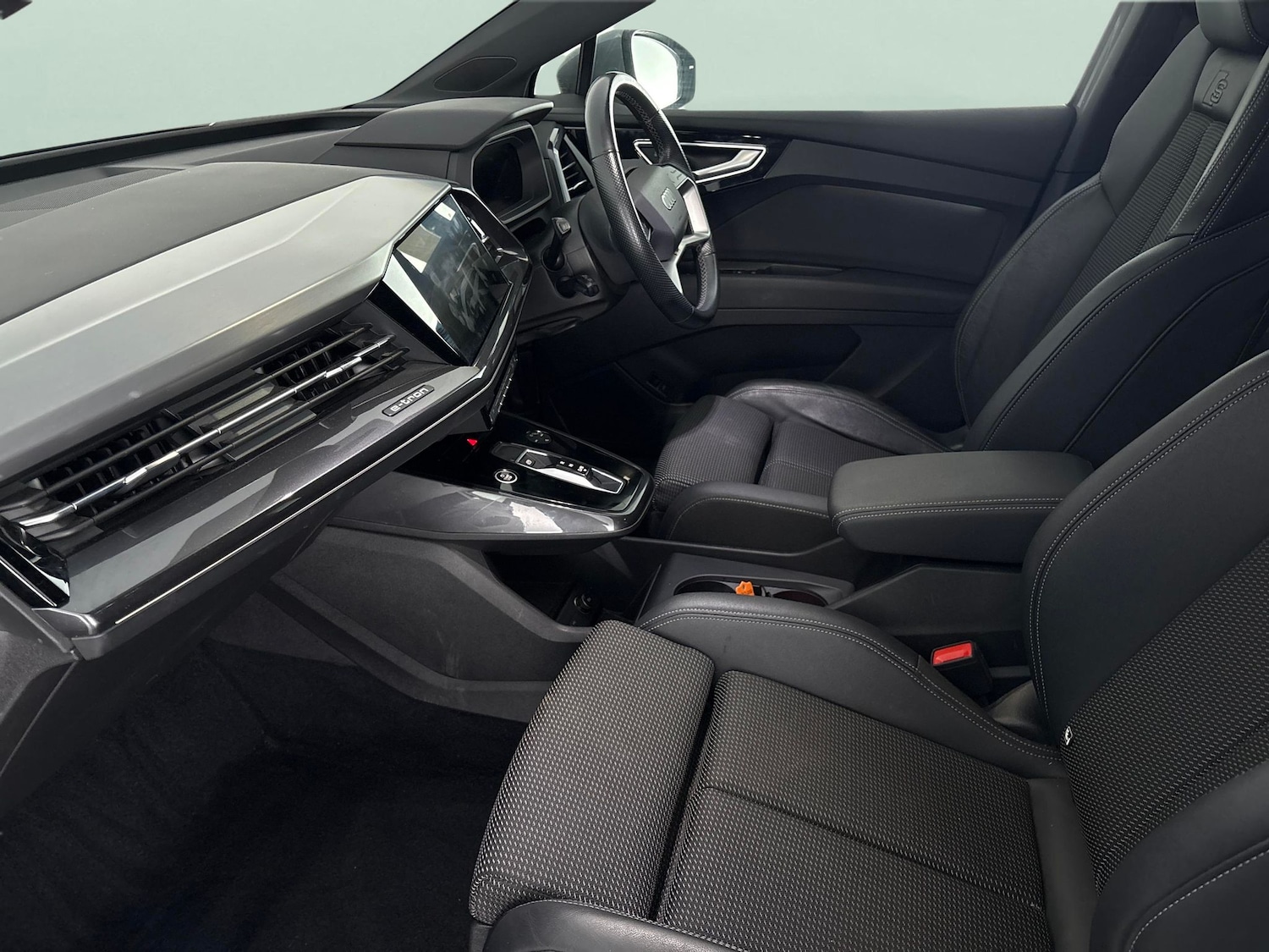 Used Audi Q4 e-tron 2021 for sale - 77460895: Photo 4