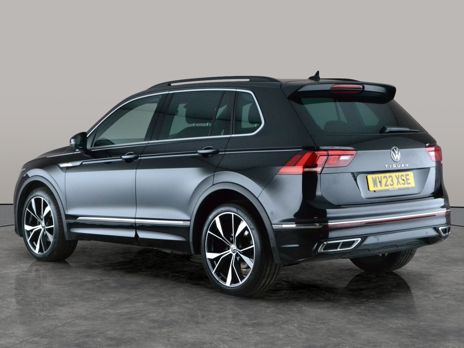 Used Volkswagen Tiguan 2023 for sale - 78025413: Photo 10