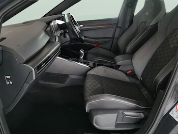 Used Volkswagen Golf 2022 for sale - 76935183: Photo