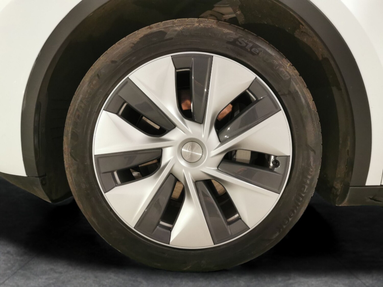 Used Tesla Model Y 2024 for sale - 78207265: Photo 23