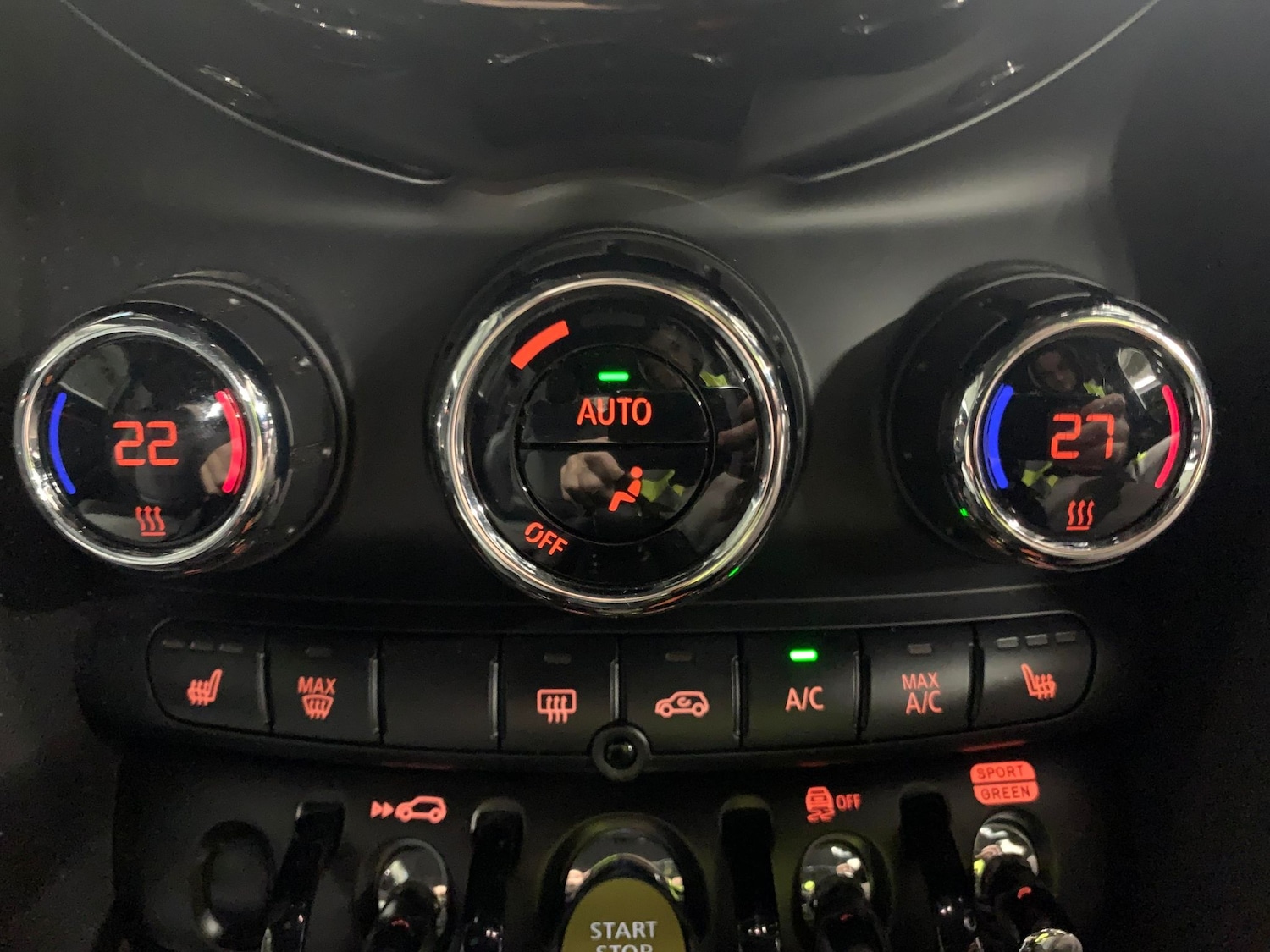 Used MINI Electric Hatch 2021 for sale - 76935030: Photo 16