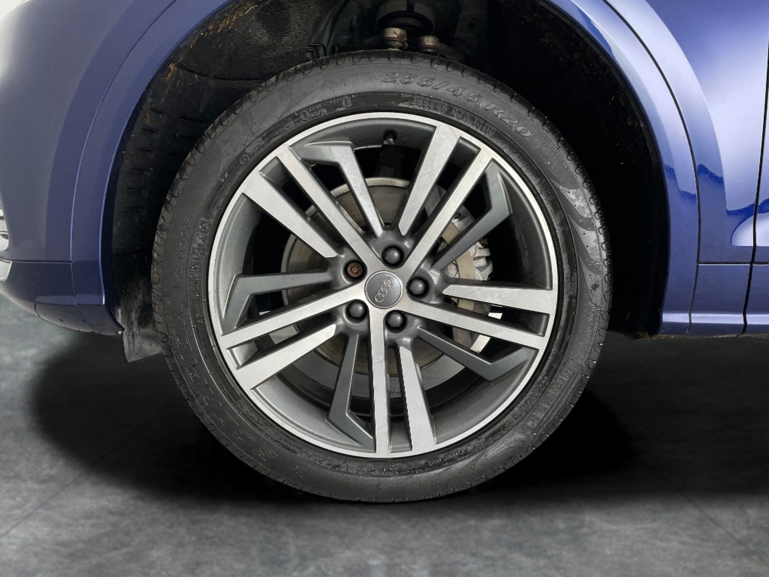 Used Audi Q5 2019 for sale - 76353537: Photo 34