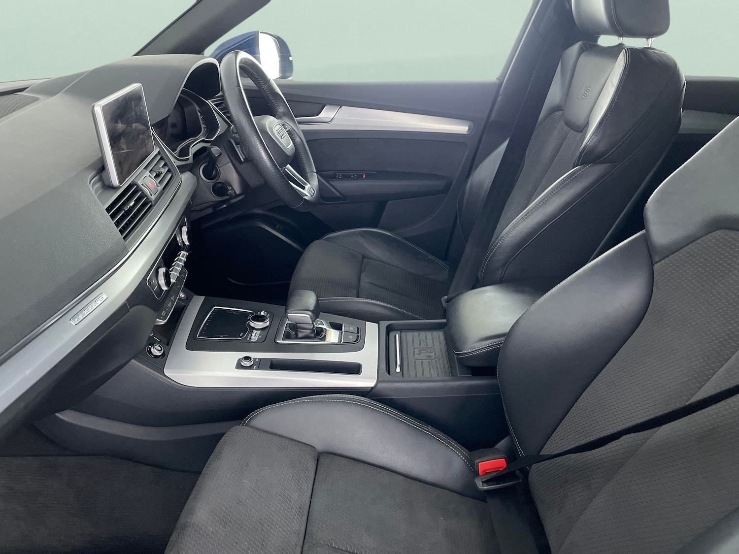 Used Audi Q5 2019 for sale - 76353537: Photo 4