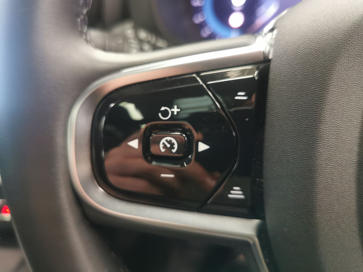 Used Volvo XC60 for sale - 76731901: Photo 22