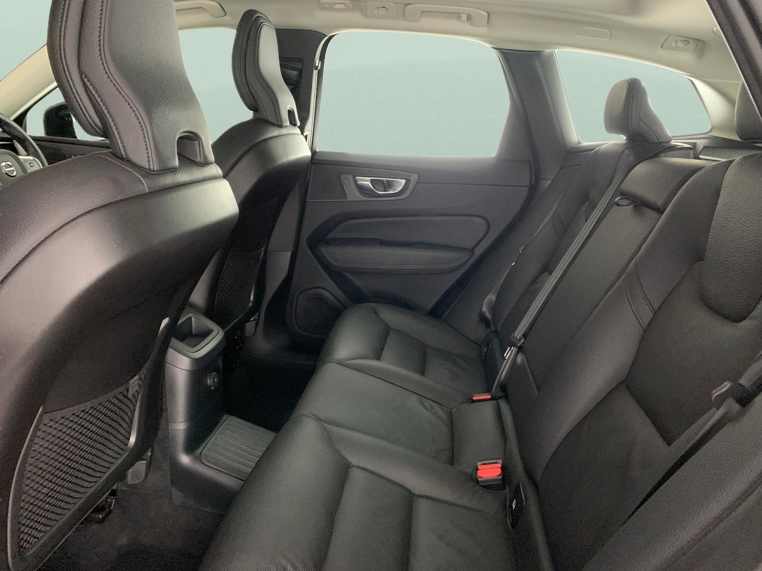 Used Volvo XC60 for sale - 76731901: Photo 32