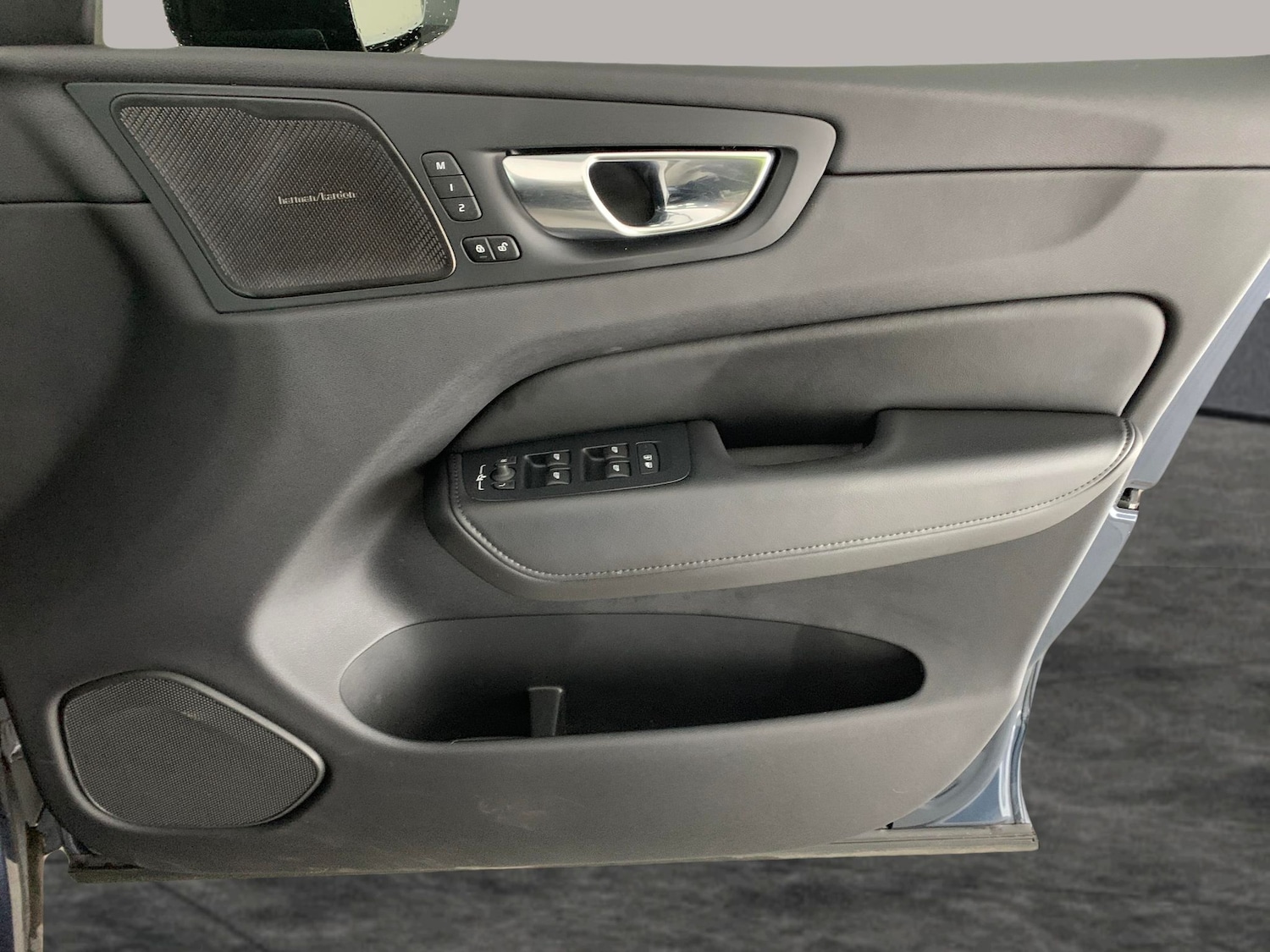 Used Volvo XC60 for sale - 76731901: Photo 36