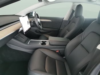 Used Tesla Model 3 2021 for sale - 76745696: Photo