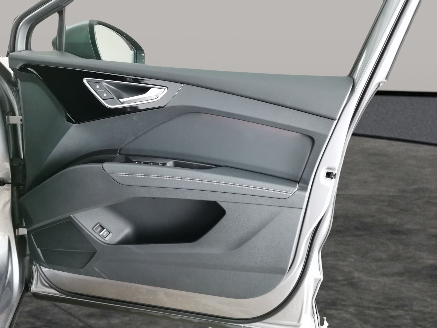 Used Audi Q4 e-tron 2023 for sale - 78001015: Photo 34