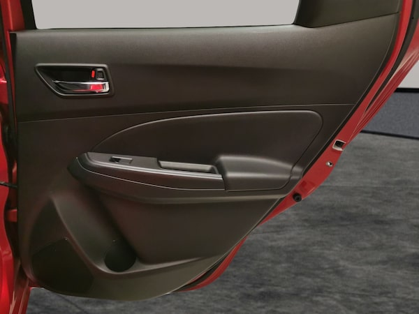 Used Suzuki Swift 2020 for sale - 76222233: Photo 36