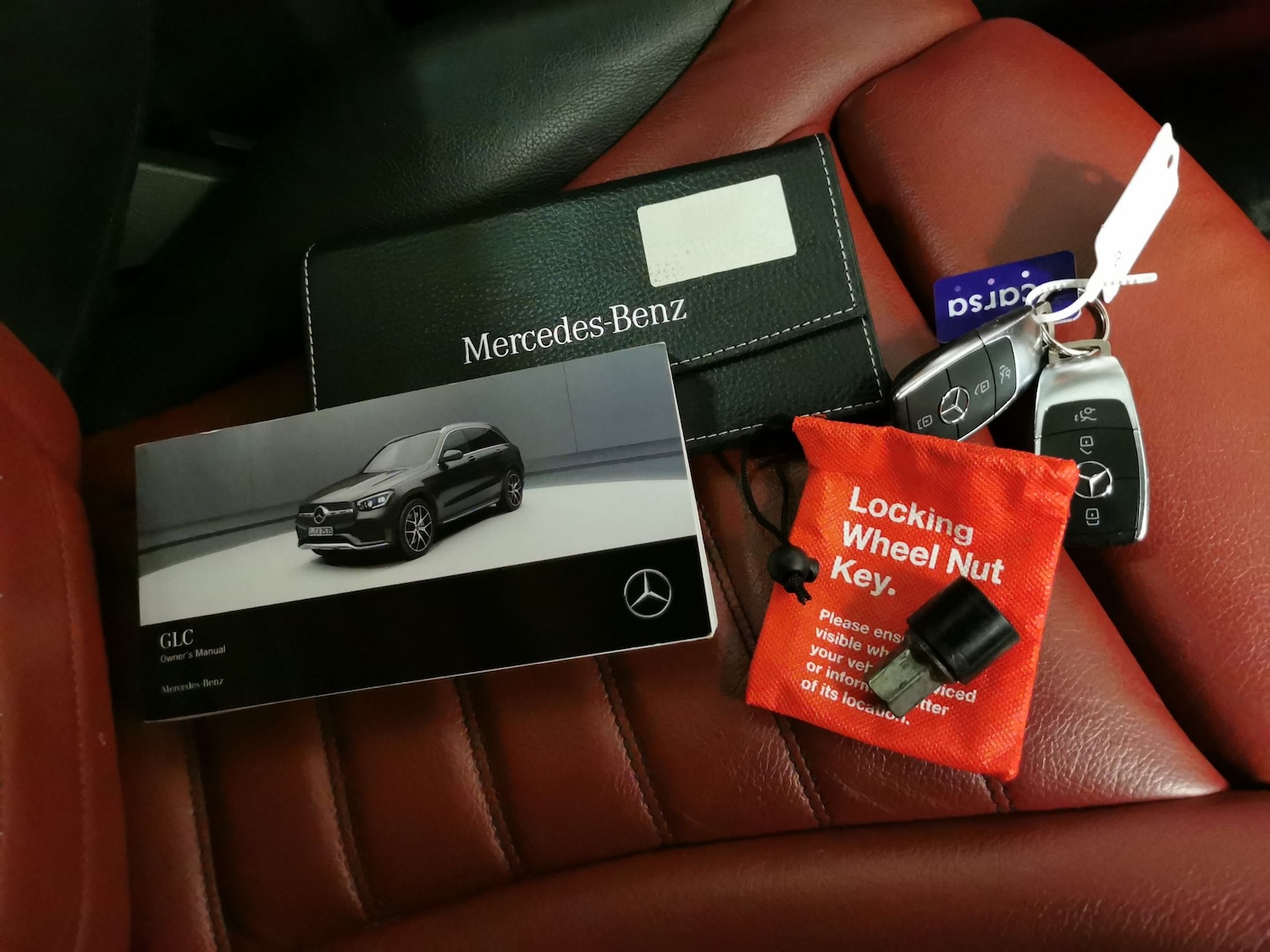 Used Mercedes-Benz GLC 2019 for sale - 77815047: Photo 32