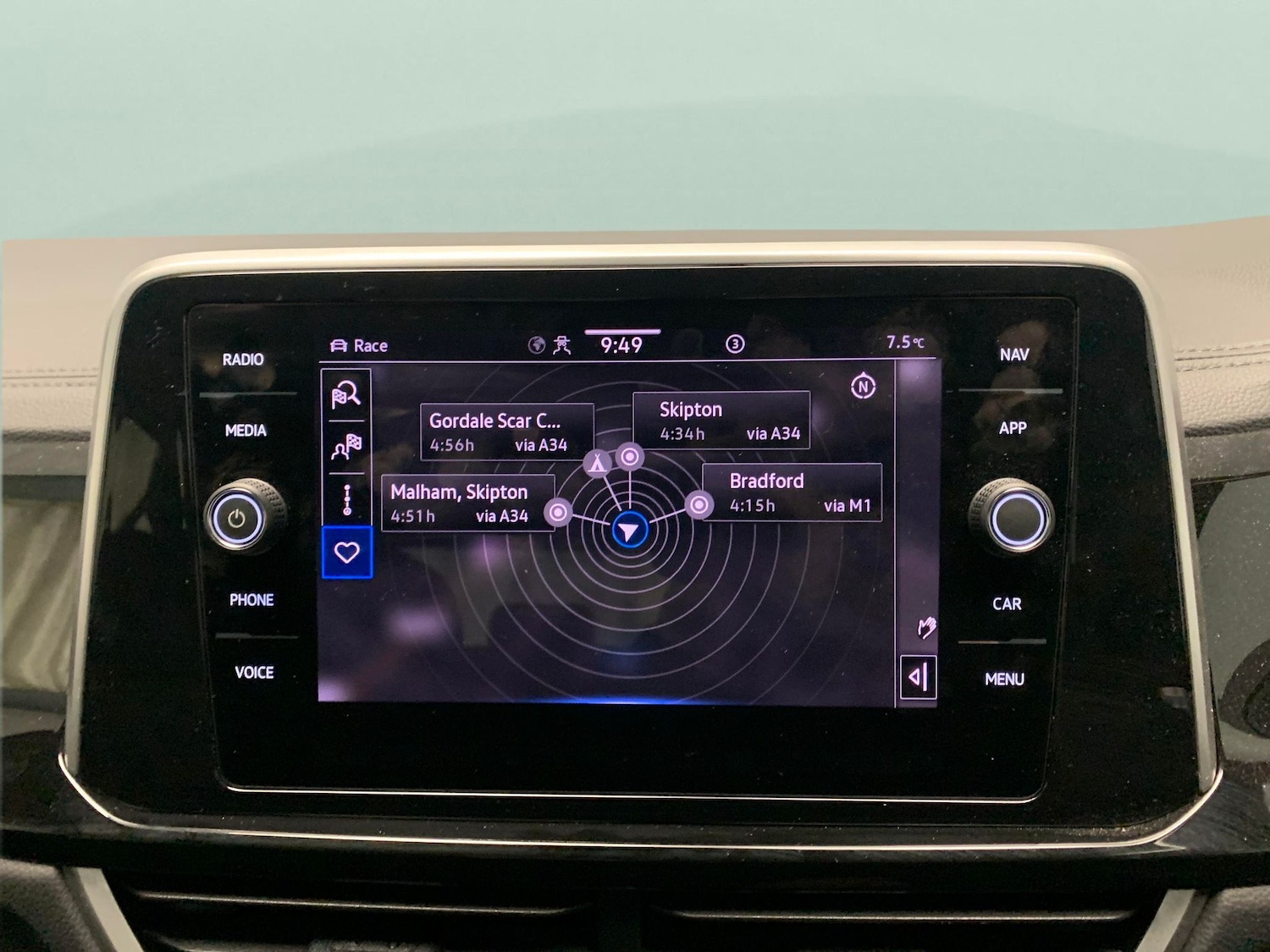 Used Volkswagen T-Roc 2023 for sale - 77476812: Photo 5