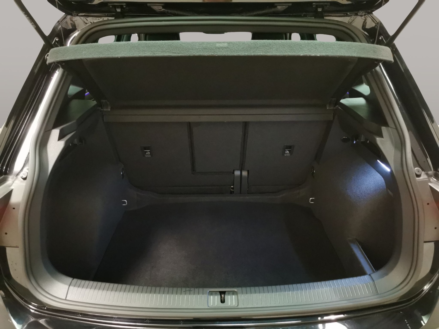 Used Volkswagen Tiguan 2023 for sale - 76851458: Photo 31