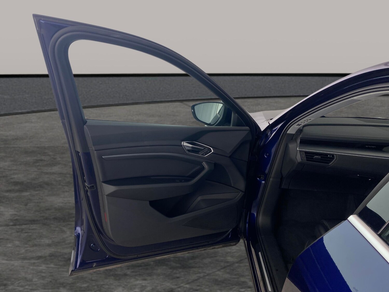 Used Audi e-tron 2022 for sale - 78023099: Photo 25