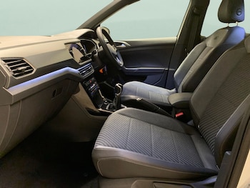 Used Volkswagen T-Cross 2022 for sale - 76638460: Photo