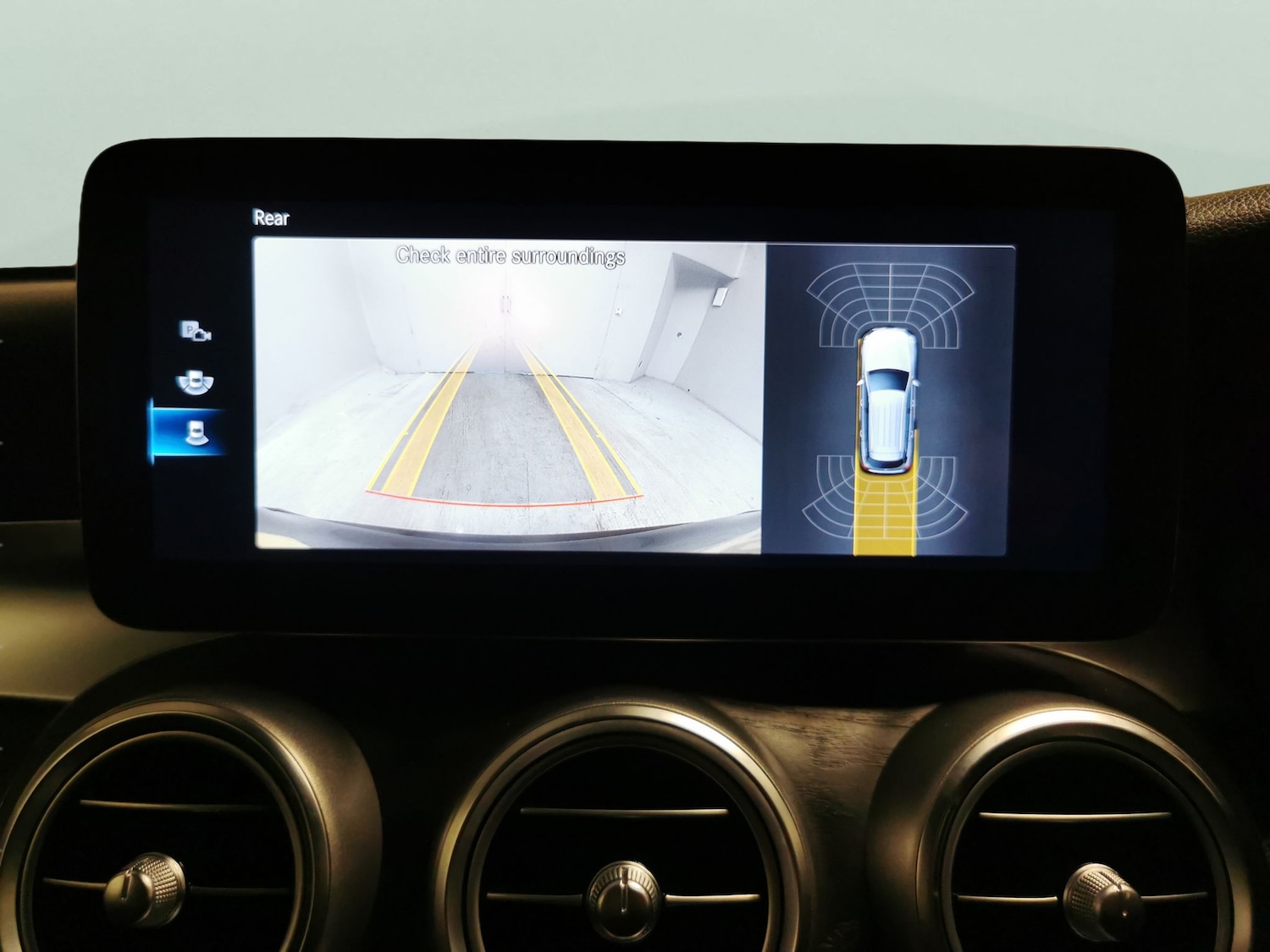 Used Mercedes-Benz GLC 2019 for sale - 77848481: Photo 5