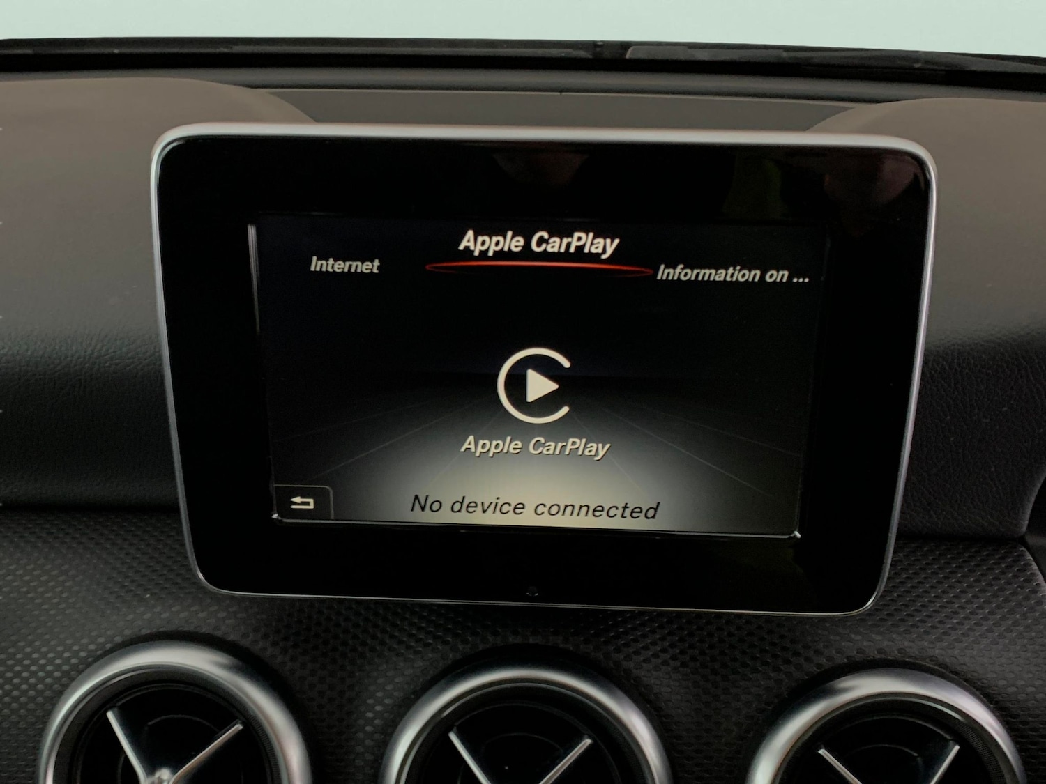 Used Mercedes-Benz A-Class 2016 for sale - 77232728: Photo 14