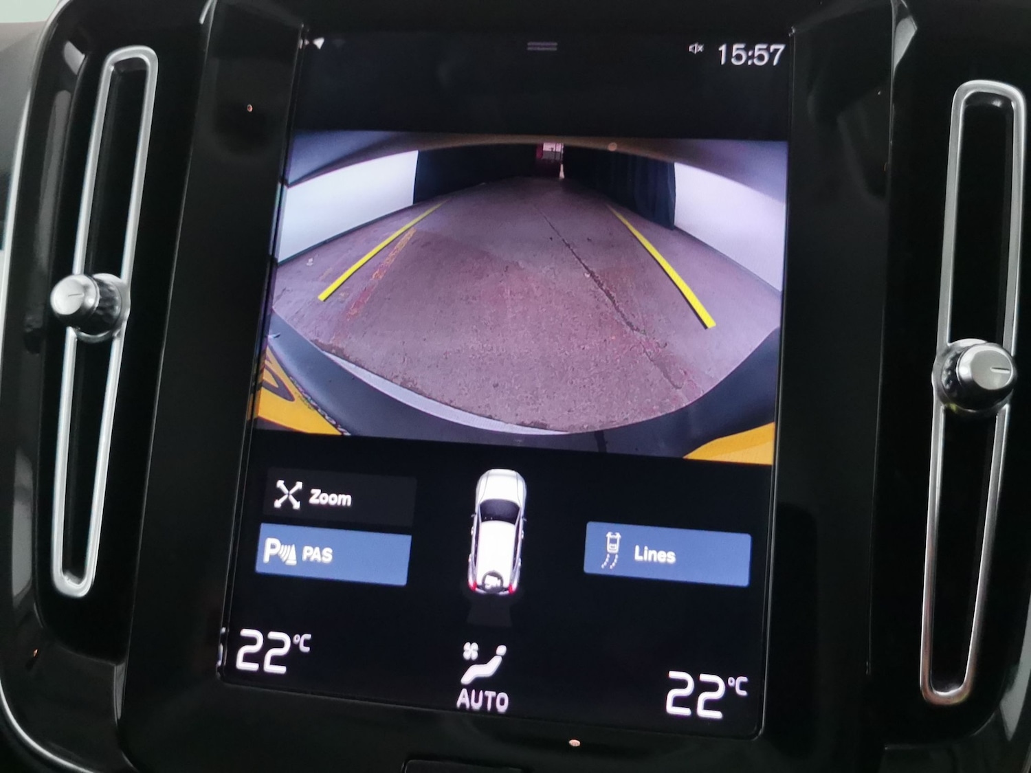 Used Volvo XC40 2020 for sale - 76505352: Photo 7