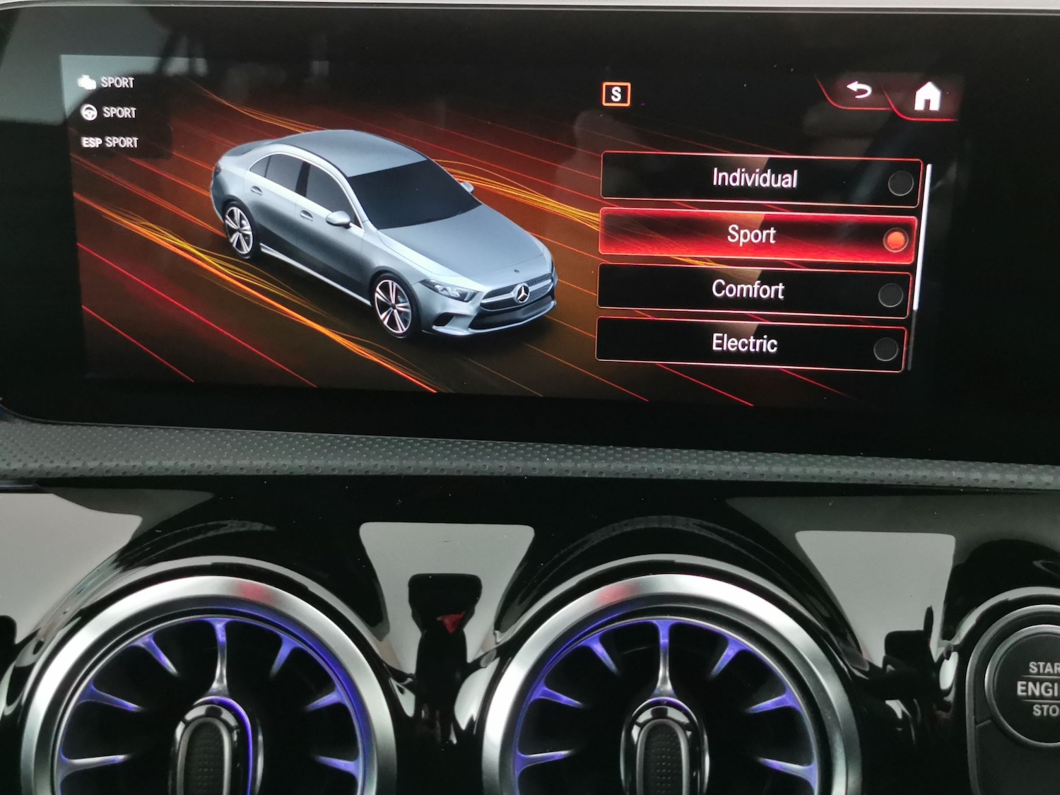 Used Mercedes-Benz A-Class 2021 for sale - 77316605: Photo 17