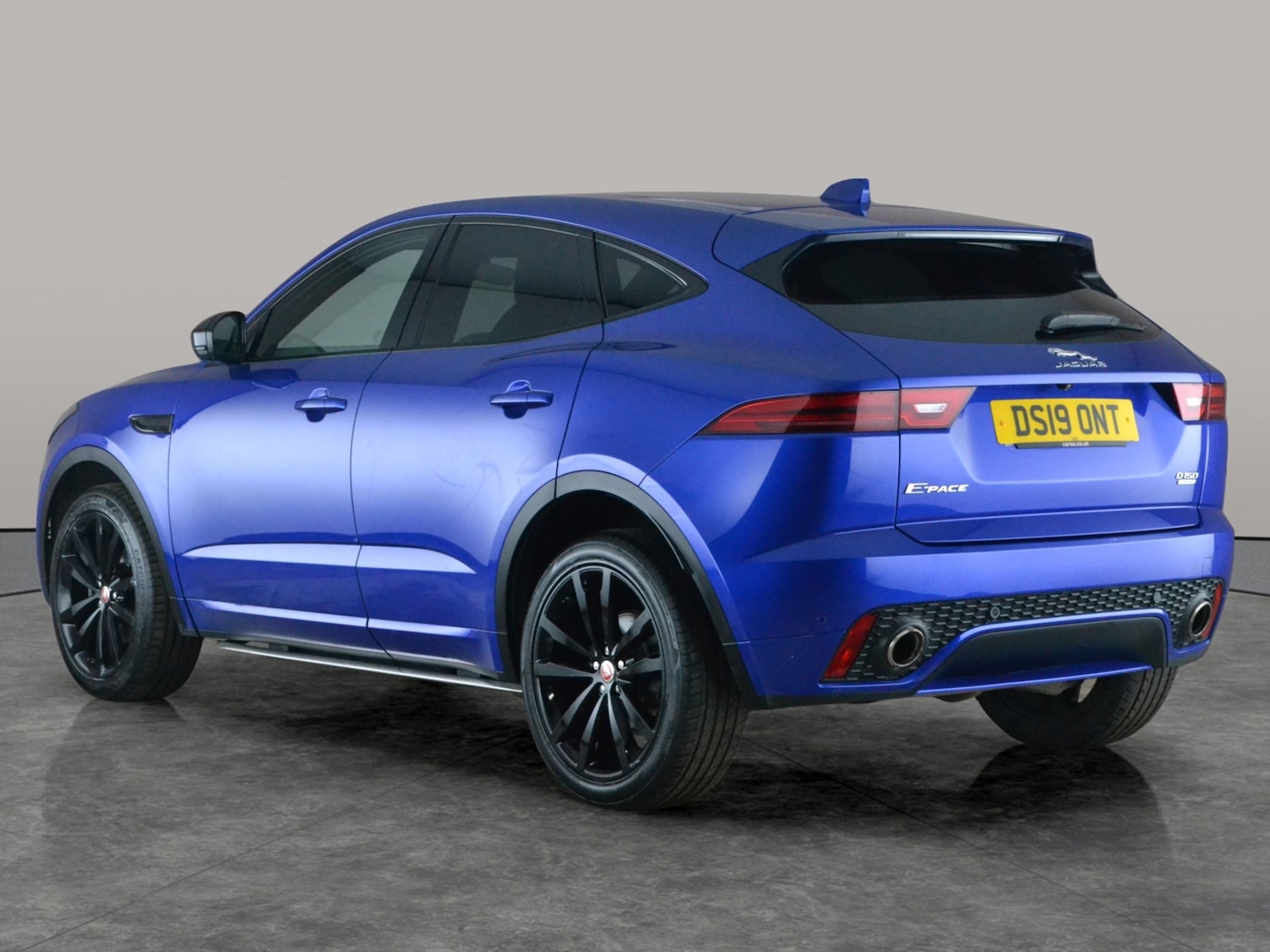 Used Jaguar E-Pace 2019 for sale - 78082083: Photo 13